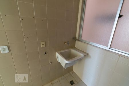 Apartamento à venda com 67m², 2 quartos e sem vaga Apartamento à venda com 67m², 2 quartos e sem vagaÁrea de serviço