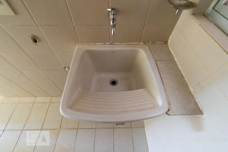 Apartamento à venda com 67m², 2 quartos e sem vaga Apartamento à venda com 67m², 2 quartos e sem vagaÁrea de serviço