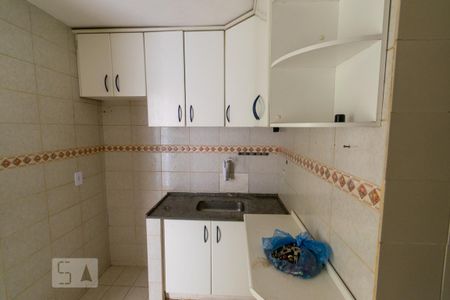 Apartamento à venda com 67m², 2 quartos e sem vaga Apartamento à venda com 67m², 2 quartos e sem vagaCozinha