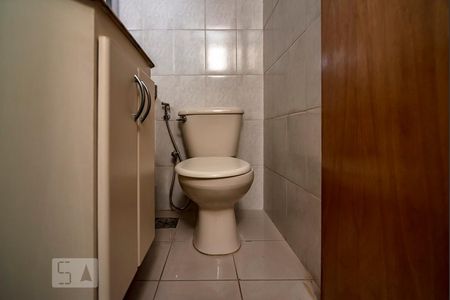 Apartamento à venda com 80m², 3 quartos e 2 vagasBanheiro da Suite