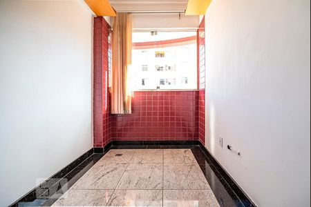 Sacada de apartamento à venda com 3 quartos, 80m² em Floresta, Belo Horizonte