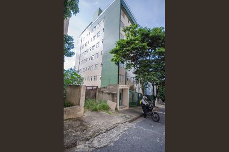 Apartamento para alugar com 164m², 3 quartos e 2 vagasFachada