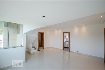 Apartamento para alugar com 164m², 3 quartos e 2 vagasSala