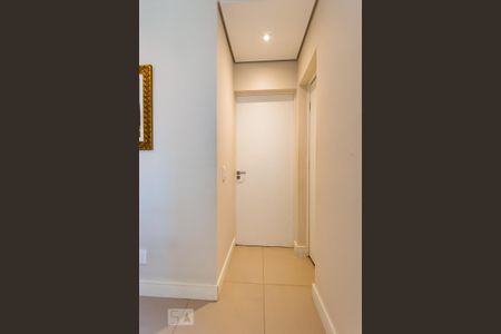 Corredor de apartamento para alugar com 1 quarto, 56m² em Centro, Campinas