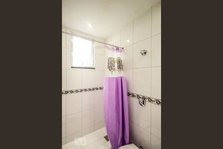 Banheiro de apartamento para alugar com 1 quarto, 55m² em Copacabana, Rio de Janeiro
