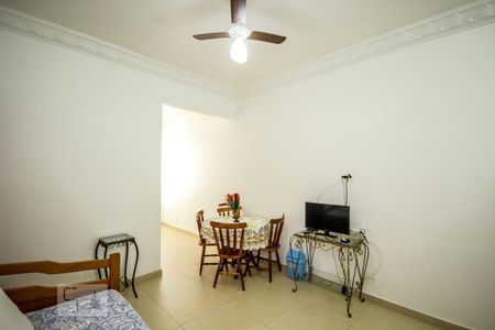 Sala de apartamento para alugar com 1 quarto, 55m² em Copacabana, Rio de Janeiro