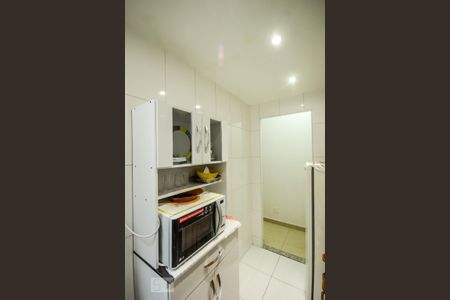 Cozinha de apartamento à venda com 1 quarto, 55m² em Copacabana, Rio de Janeiro