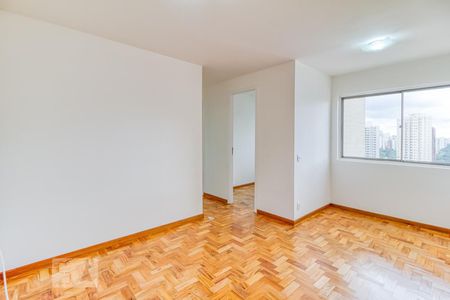 Sala de apartamento para alugar com 2 quartos, 70m² em Indianópolis, São Paulo