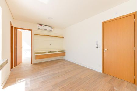 Sala de apartamento para alugar com 1 quarto, 62m² em Sumaré, São Paulo