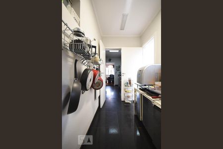 Casa de condomínio à venda com 270m², 3 quartos e 3 vagasCozinha