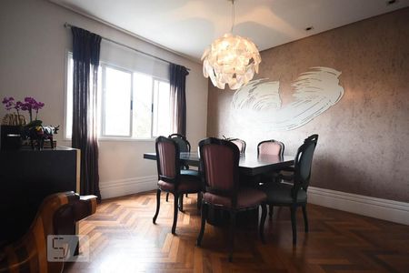 Casa de condomínio à venda com 270m², 3 quartos e 3 vagasSala de Jantar