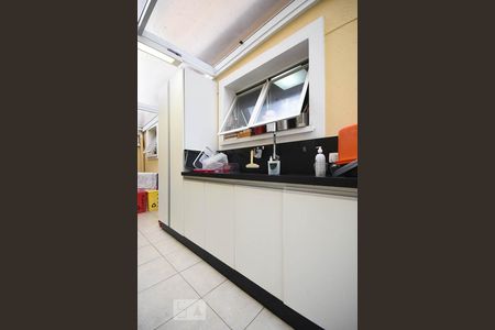 Casa de condomínio à venda com 270m², 3 quartos e 3 vagasÁrea de Serviço