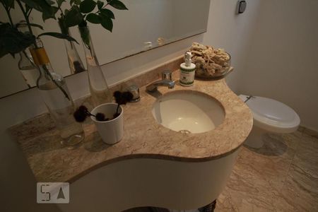 Casa à venda com 250m², 4 quartos e 1 vagaPia