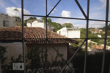 Casa à venda com 250m², 4 quartos e 1 vagaVista da suíte 3