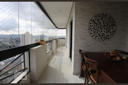 Apartamento para alugar com 3 quartos, 115m² em Vila Osasco, Osasco