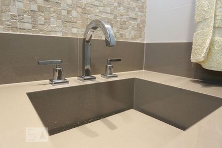 Apartamento para alugar com 115m², 3 quartos e 3 vagas Apartamento para alugar com 115m², 3 quartos e 3 vagasBanheiro