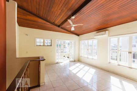 Apartamento à venda com 110m², 3 quartos e 1 vagaSala 2 (Segundo Andar)