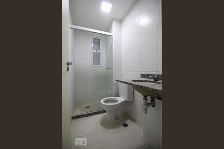 Banheiro de apartamento para alugar com 3 quartos, 65m² em Jardim Caboré, São Paulo