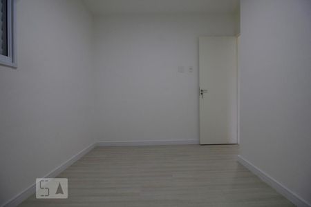 Quarto 2 de apartamento para alugar com 3 quartos, 65m² em Jardim Caboré, São Paulo