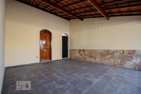 Casa para alugar com 250m², 3 quartos e 3 vagasGaragem