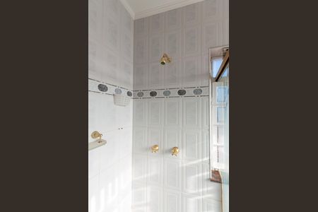 Casa à venda com 420m², 4 quartos e 4 vagasBanheiro Quarto 3 - Suíte