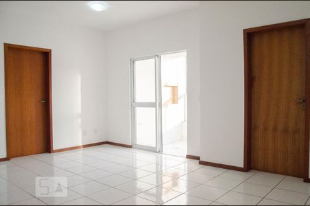 Sala e cozinha de apartamento para alugar com 3 quartos, 94m² em Centro, Canoas