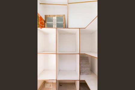 Apartamento à venda com 45m², 1 quarto e sem vagaArmários