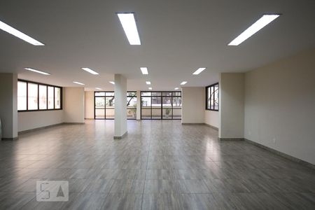 Apartamento à venda com 270m², 4 quartos e 2 vagasSalão de festas