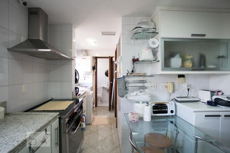 Apartamento à venda com 270m², 4 quartos e 2 vagasCopa-cozinha/Área de serviço