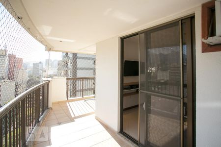 Apartamento à venda com 270m², 4 quartos e 2 vagasVaranda suíte