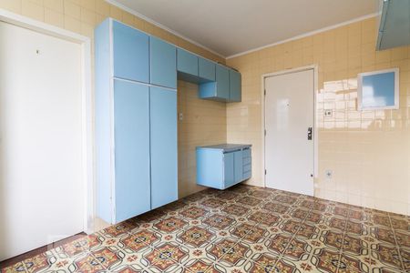 Apartamento à venda com 111m², 2 quartos e 1 vagaCozinha 