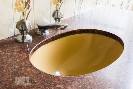 Apartamento à venda com 111m², 2 quartos e 1 vagaDetalhe pia 