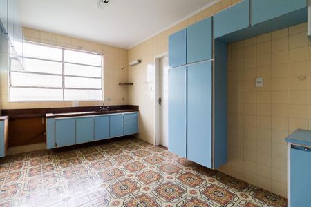 Apartamento à venda com 111m², 2 quartos e 1 vagaCozinha 