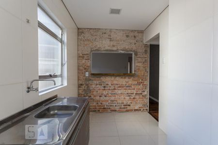 Cozinha de apartamento à venda com 2 quartos, 58m² em Centro Histórico, Porto Alegre