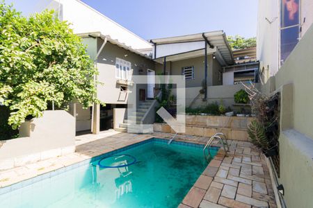 Casa de condomínio à venda com 161m², 3 quartos e 3 vagas Casa de condomínio à venda com 161m², 3 quartos e 3 vagasÁrea comum