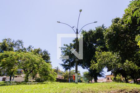 Casa de condomínio à venda com 161m², 3 quartos e 3 vagas Casa de condomínio à venda com 161m², 3 quartos e 3 vagasCondomínio