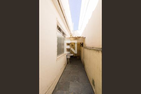 Casa de condomínio à venda com 161m², 3 quartos e 3 vagas Casa de condomínio à venda com 161m², 3 quartos e 3 vagasÁrea de Serviço