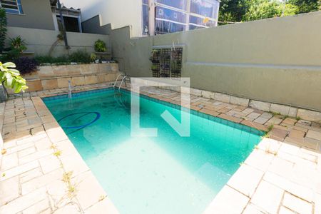 Casa de condomínio à venda com 161m², 3 quartos e 3 vagas Casa de condomínio à venda com 161m², 3 quartos e 3 vagasÁrea comum