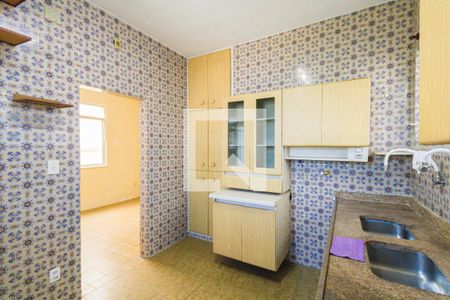 Casa de condomínio à venda com 161m², 3 quartos e 3 vagas Casa de condomínio à venda com 161m², 3 quartos e 3 vagasCozinha