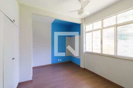 Casa de condomínio à venda com 161m², 3 quartos e 3 vagas Casa de condomínio à venda com 161m², 3 quartos e 3 vagasQuarto 2 - Suíte