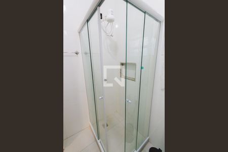 Casa de condomínio à venda com 161m², 3 quartos e 3 vagas Casa de condomínio à venda com 161m², 3 quartos e 3 vagasBanheiro Social