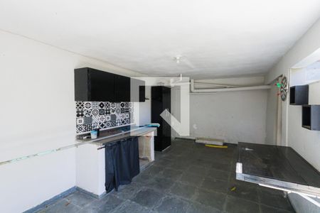 Casa de condomínio à venda com 161m², 3 quartos e 3 vagas Casa de condomínio à venda com 161m², 3 quartos e 3 vagasÁrea comum