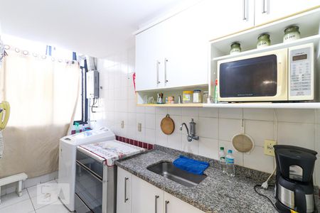 Apartamento para alugar com 63m², 2 quartos e 1 vaga Apartamento para alugar com 63m², 2 quartos e 1 vagaCozinha e Área de Serviço