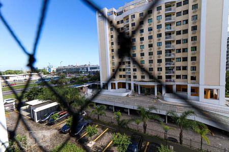 Vista Quarto 1 de apartamento para alugar com 2 quartos, 63m² em Recreio dos Bandeirantes, Rio de Janeiro