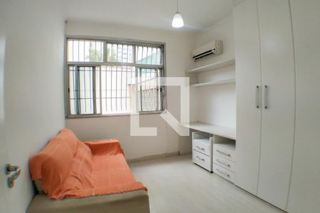 Quarto 1 de apartamento à venda com 2 quartos, 70m² em Icaraí, Niterói