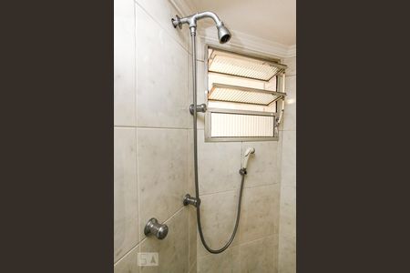 Apartamento para alugar com 150m², 4 quartos e 2 vagas Apartamento para alugar com 150m², 4 quartos e 2 vagasBanheiro da Suíte 2