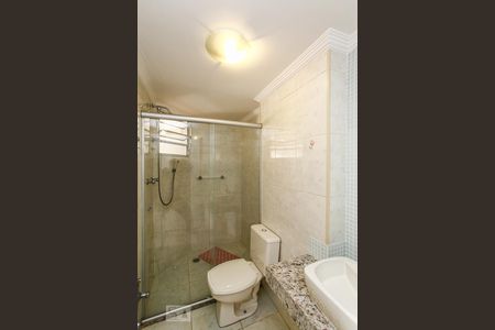 Apartamento para alugar com 150m², 4 quartos e 2 vagas Apartamento para alugar com 150m², 4 quartos e 2 vagasBanheiro da Suíte 2