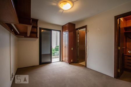 Apartamento à venda com 250m², 3 quartos e 2 vagasSuítes 2