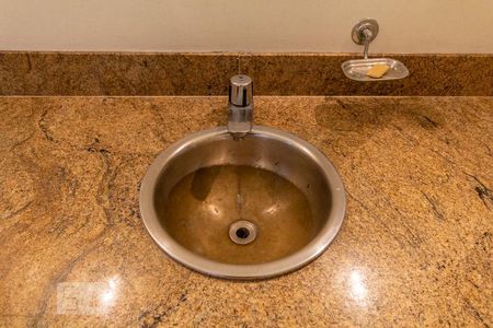 Apartamento à venda com 250m², 3 quartos e 2 vagasLavabo