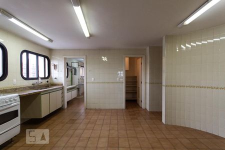 Apartamento à venda com 250m², 3 quartos e 2 vagasCozinha